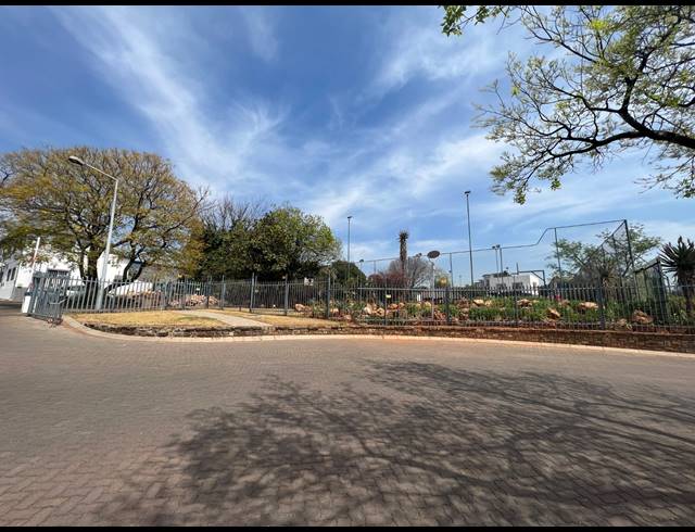 211M² OFFICE TO LET IN ILLOVO